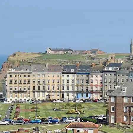 The Whitby Prospect, 2 Bed Apartment Sleeps Up To 4 Appartamento *